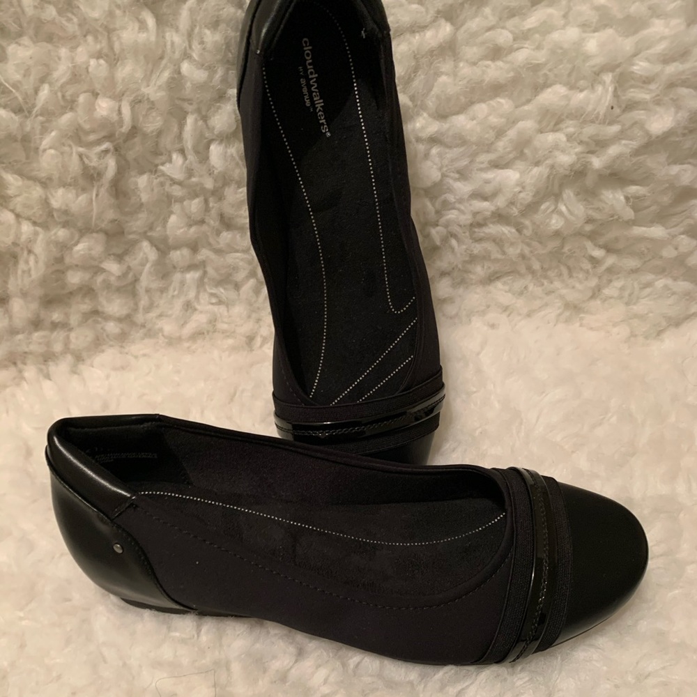 MARLIE HIDDEN WEDGE BALLET FLAT. Sz 11w